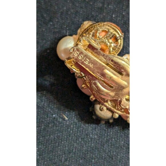 Vintage Weiss Floral Rhinestone & Pearl Brooch & Clip-On Earrings Set - Picture 7 of 7